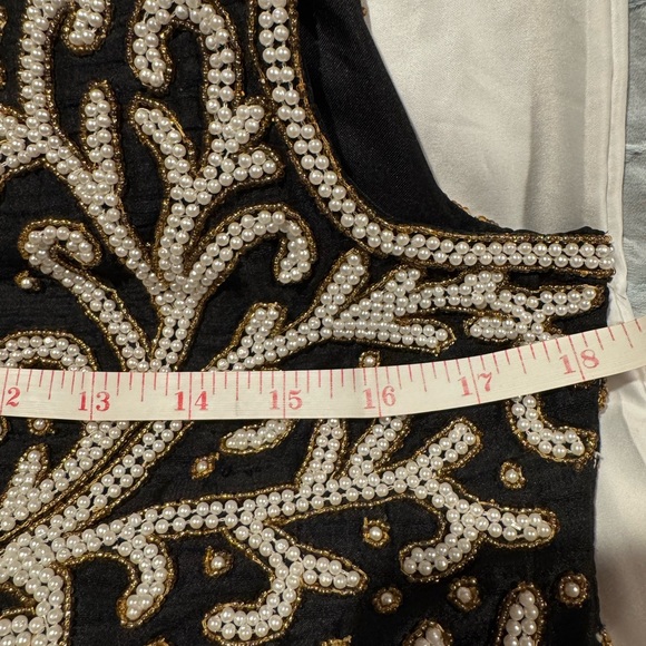 Laurence Kazar Pearl Beaded Top/Vest - Picture 5 of 6